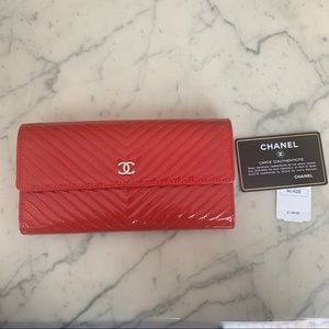 Chanel wallet